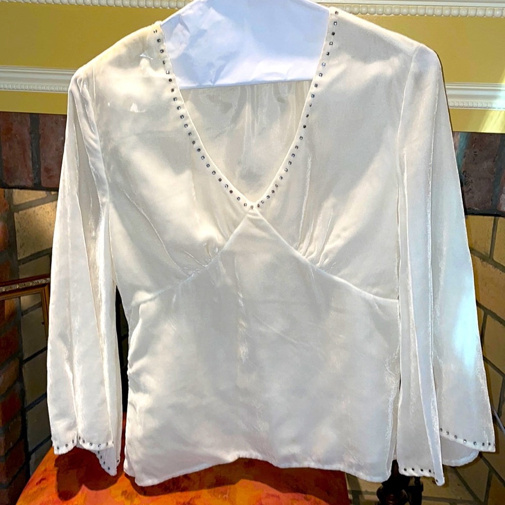 Velvety top